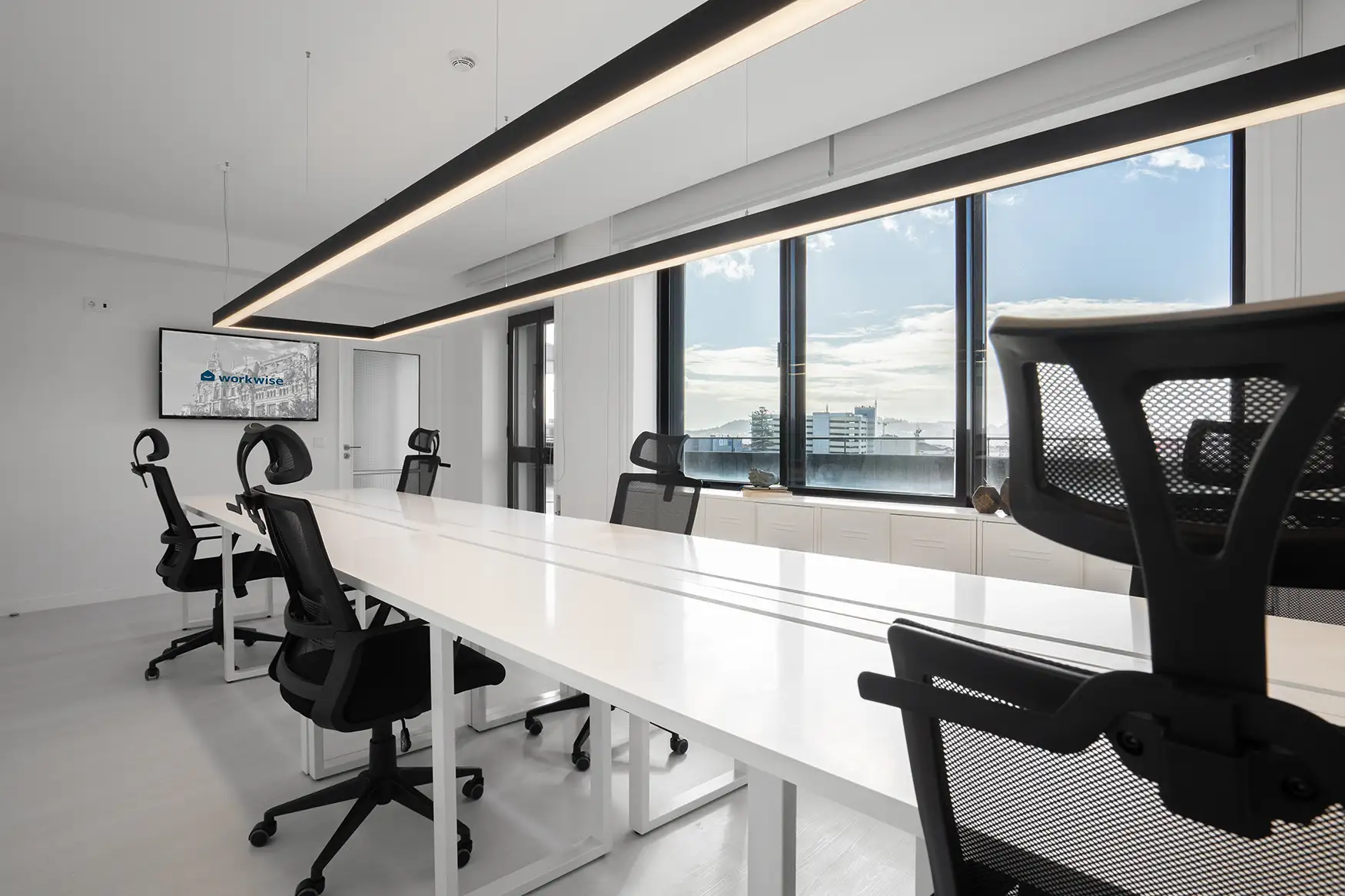 Escritório Work Wise — espaço de trabalho premium